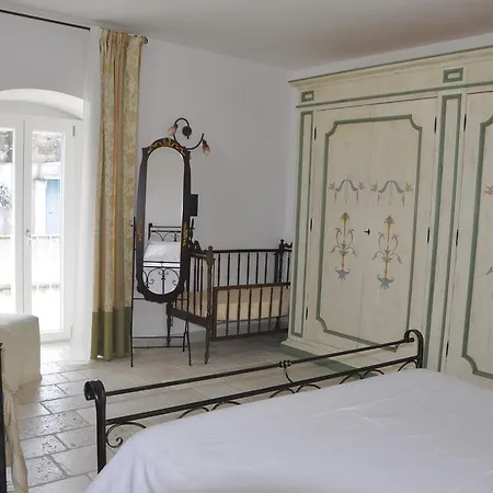 Palazzo Altavilla Vakantiehuis